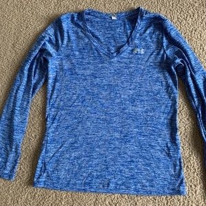 Women’s under armour shirt